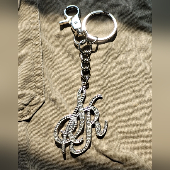 Sienna Ricchi SR initial keychain - Picture 6 of 12